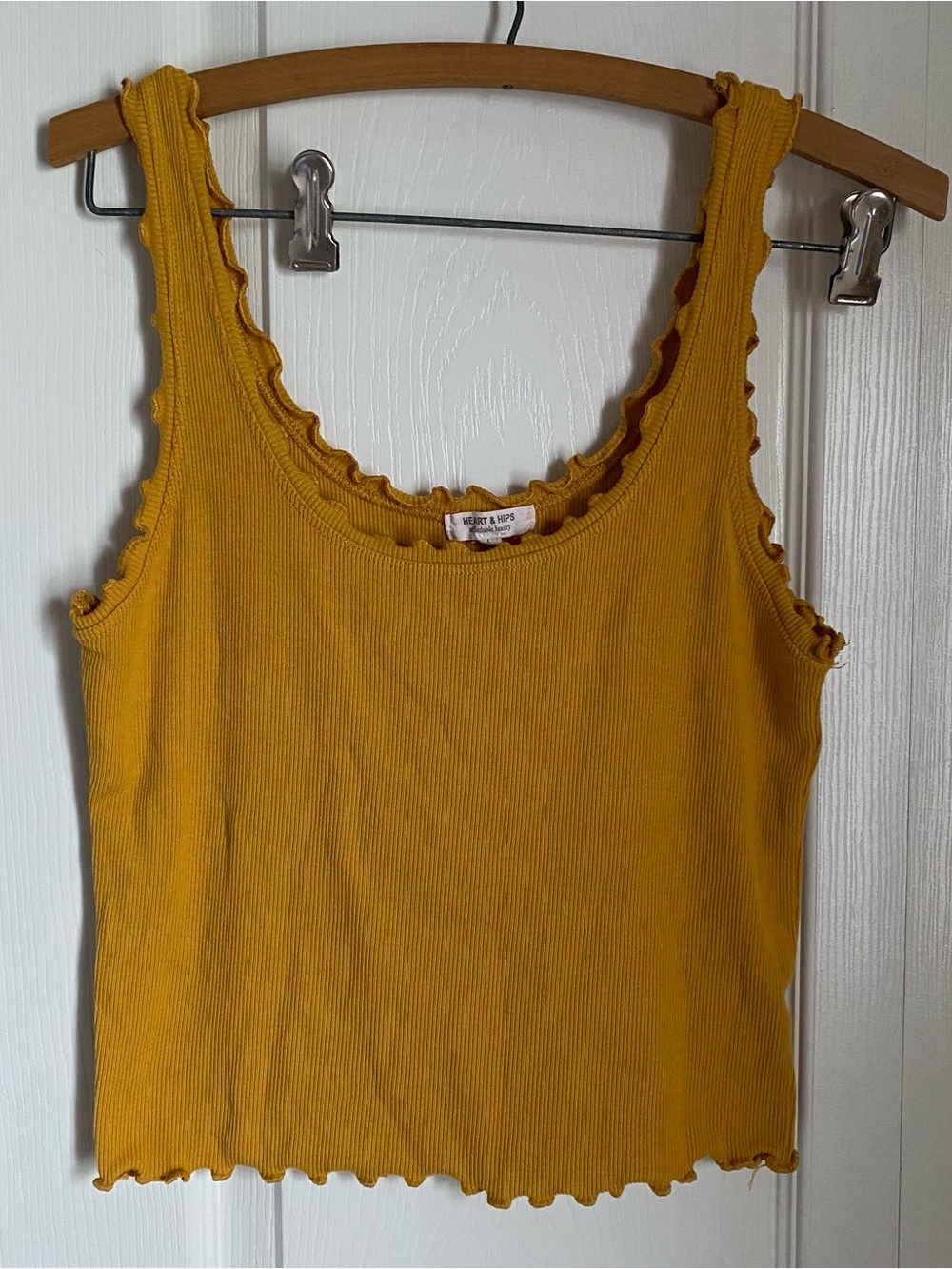 Heart & Hips Mustard Yellow Ribbed Crop Tank Top L Lettuce Hem Fall Festival Y2K